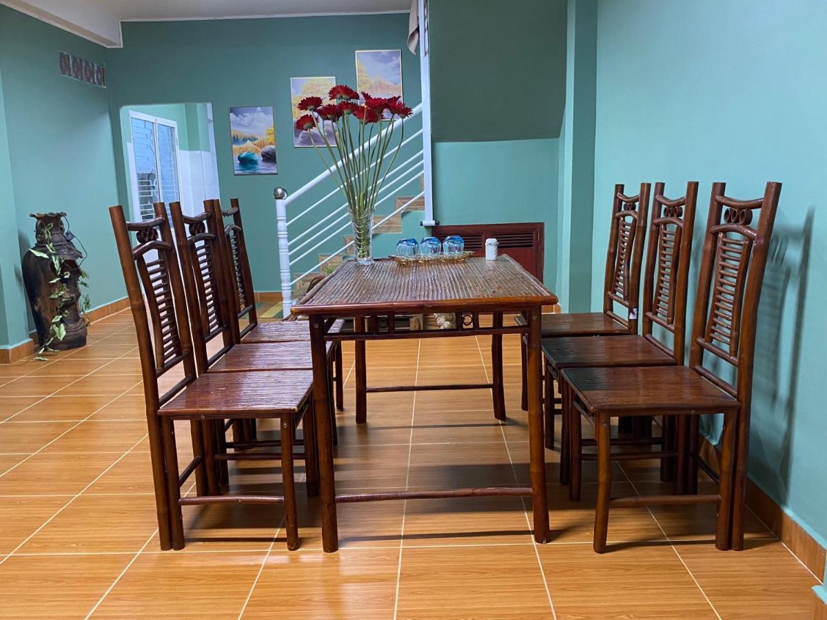 Apartamento Vivu House Dalat Exterior foto